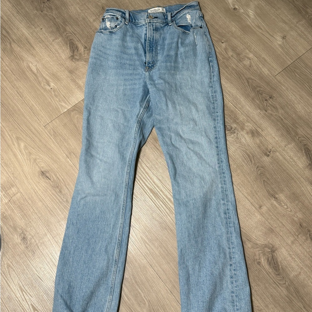Abercrombie & Fitch Light Blue Straight Leg Women’s Jeans